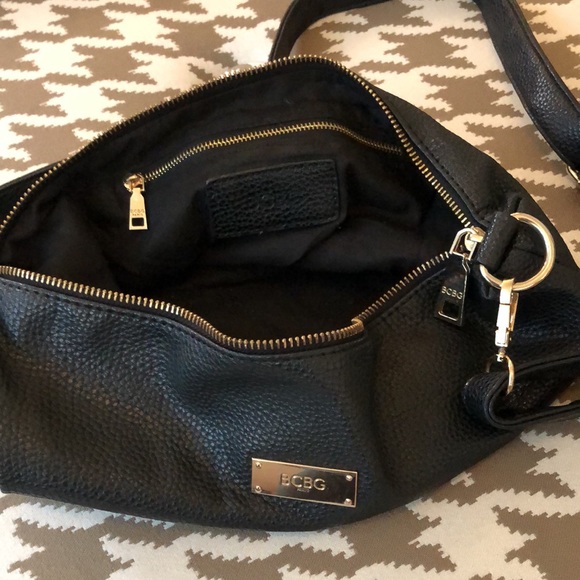 3 BCBG Leather bags - Picture 10 of 10